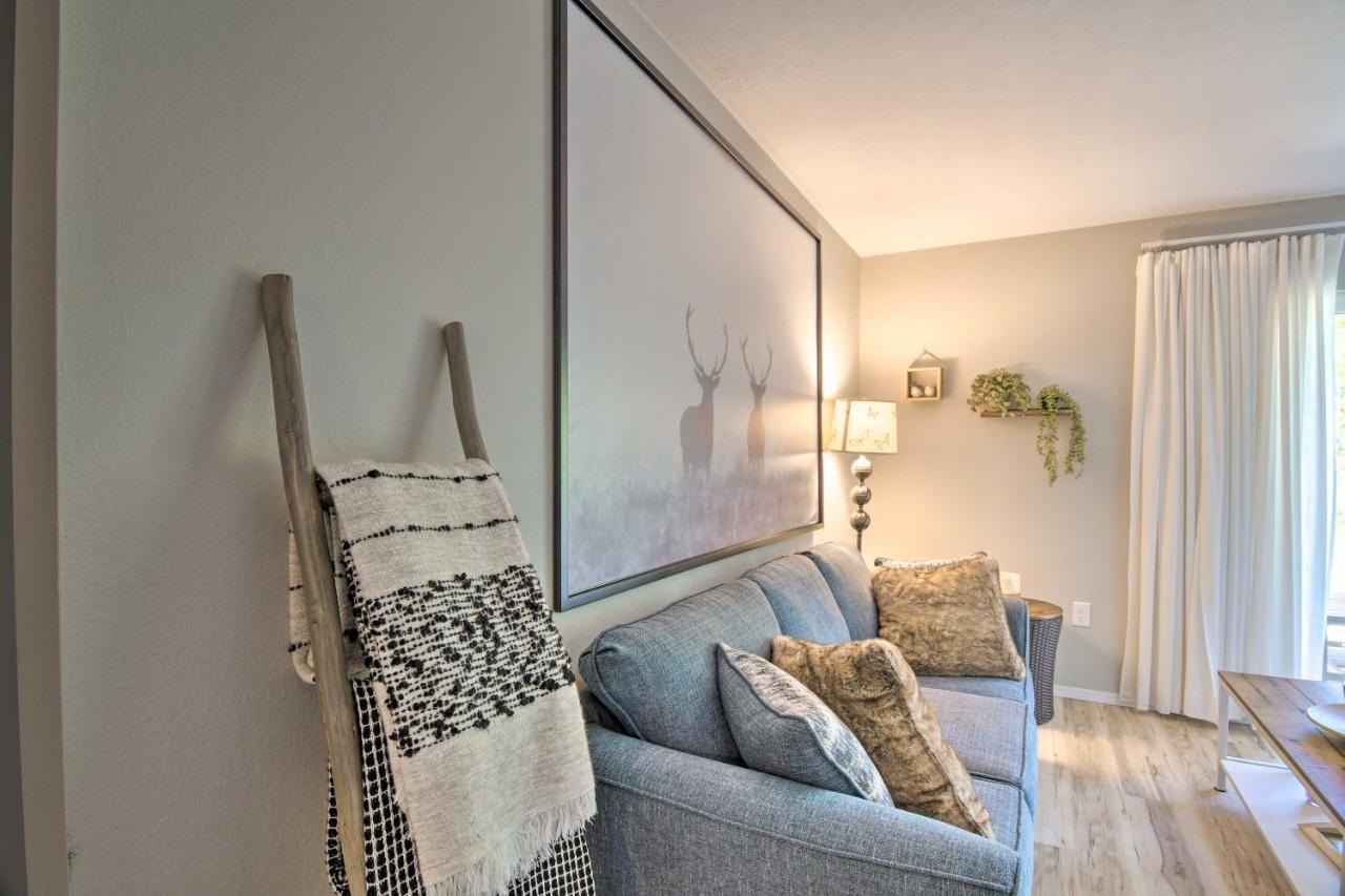 Apartment With Patio, 4 Mi To Silver Dollar City! Branson Bagian luar foto