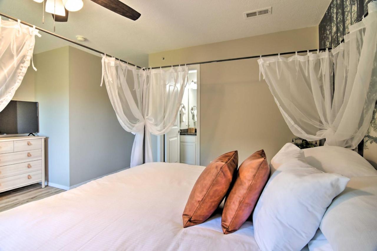 Apartment With Patio, 4 Mi To Silver Dollar City! Branson Bagian luar foto